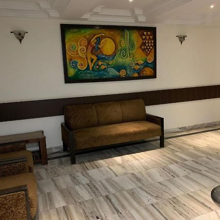 Hotel Raman'S Jagādhri Dış mekan fotoğraf