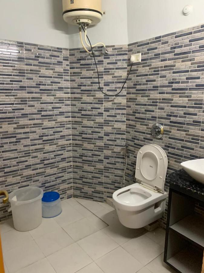 Hotel Raman'S Jagādhri Dış mekan fotoğraf